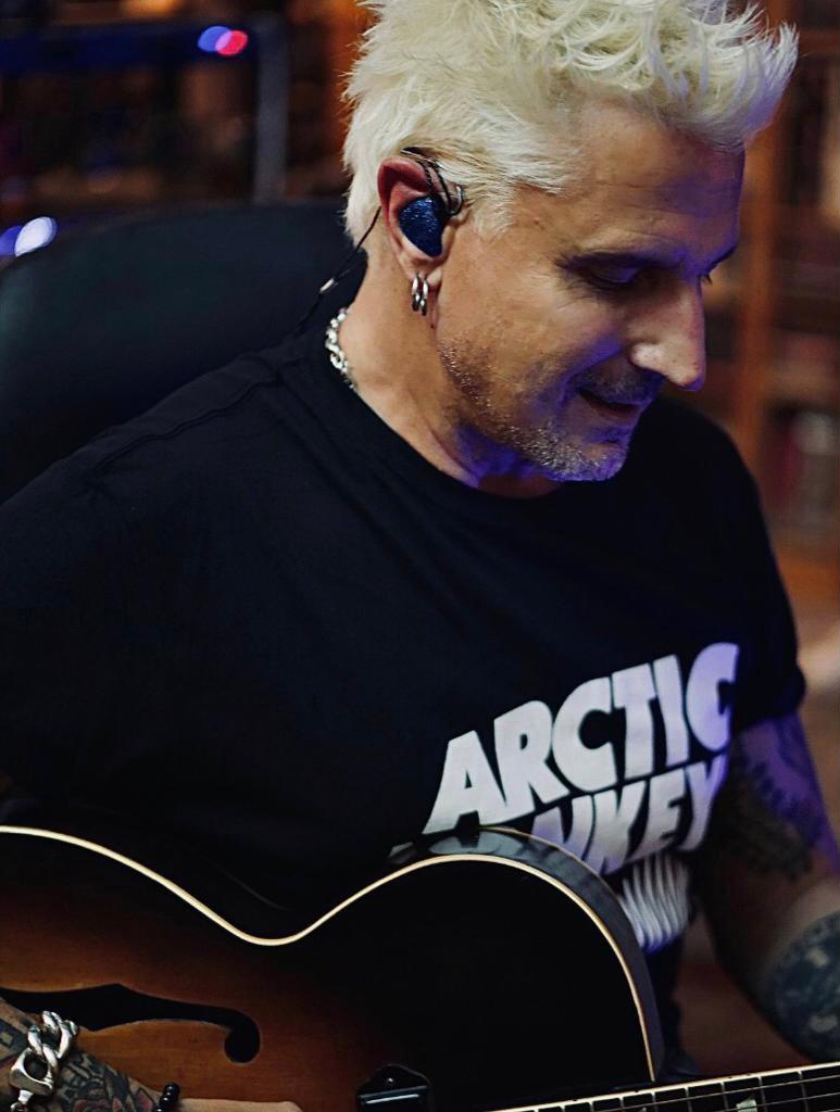 Candy Caramelo bajista candy caramelo